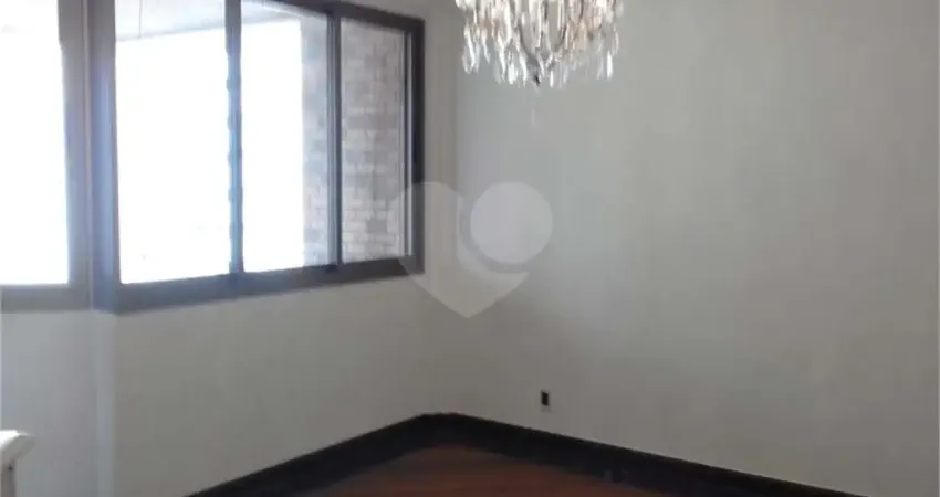 Apartamento com 3 quartos à venda em Alphaville Centro Industrial E Empresarial/alphaville. - SP