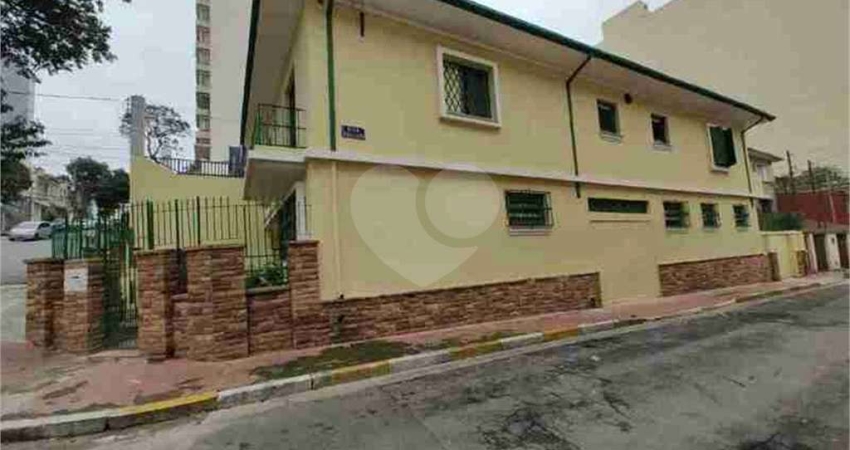 Sobrado com 3 quartos à venda ou para locação em Aclimação - SP
