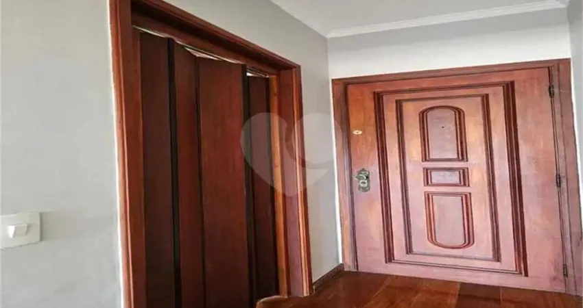 Apartamento com 2 quartos para alugar no Campo Belo, São Paulo 