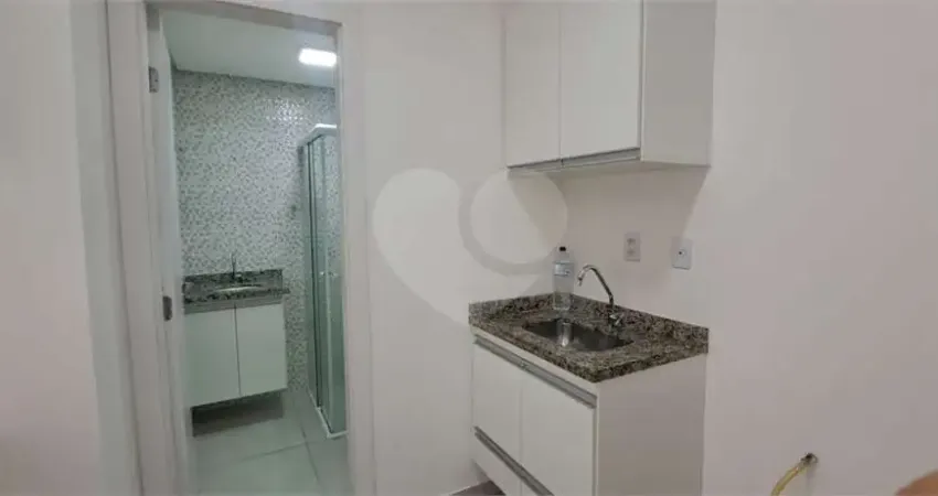 Apartamento com 2 quartos para alugar na Rua Vilela, 157, Tatuapé, São Paulo