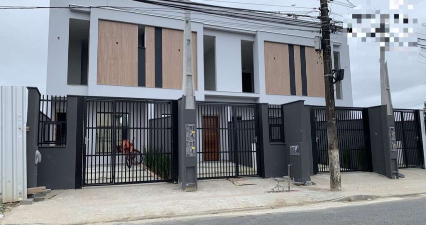 Casa à venda no bairro Iririú - Joinville/SC