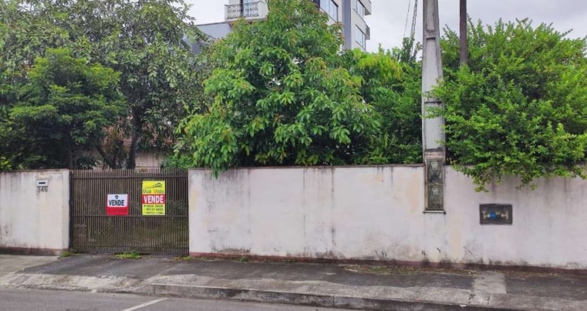 Terreno Lote em Iririú, Joinville/SC