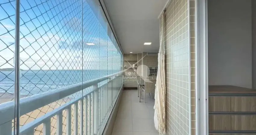 Apartamento FRENTE MAR com 3 quartos em Praia Grande - SP