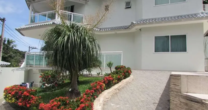 Casa com 5 quartos à venda no Jardim Guanabara, Rio de Janeiro 