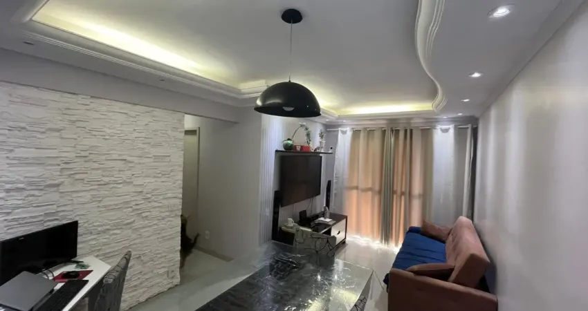 Apartamento com 71m², 3 dormitórios, 2 vagas e varanda gourmet - essenza