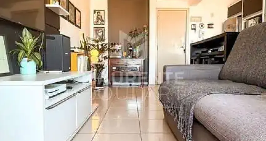 Apartamento com 2 dormitórios sendo um suíte e duas vagas no ipiranga