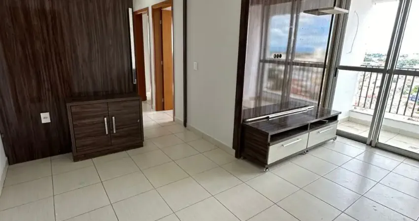 Apartamento com excelente localização para alugar com 3 quartos sendo 1 suíte e armários planejados