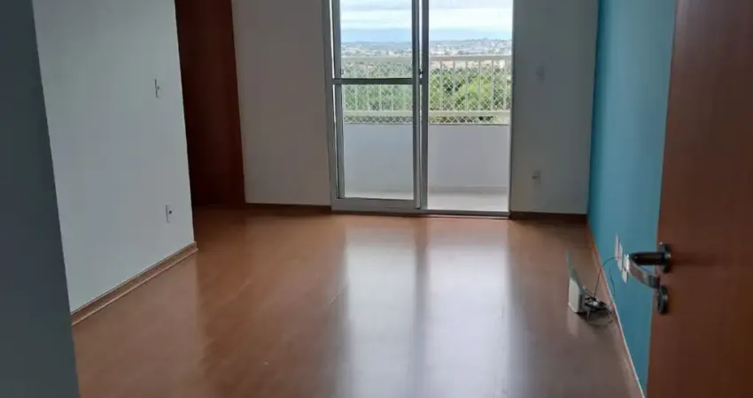 Apartamento com sacada para Alugar
