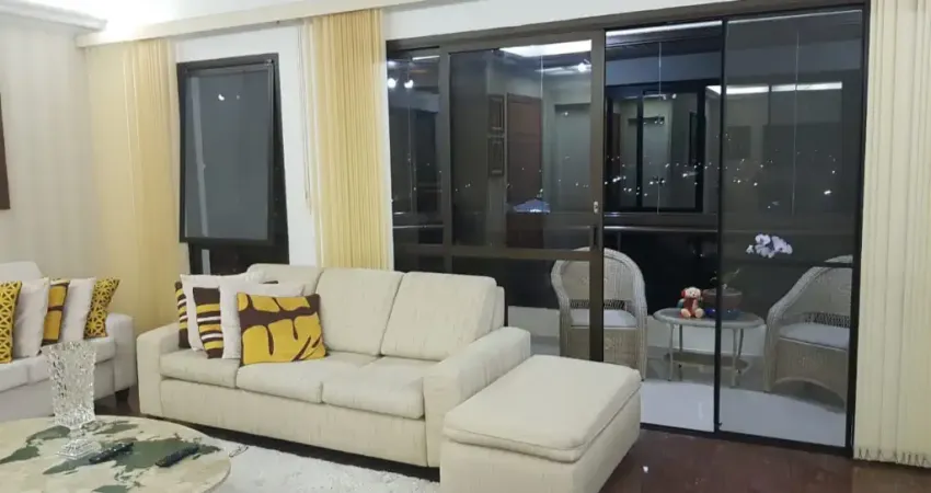 Amplo Apartamento à Venda – Condomínio Vila Lobos, Mogi das Cruzes!