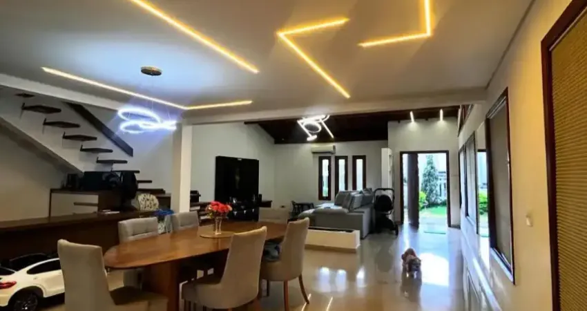 Casa em condomínio fechado com 3 quartos à venda na Estrada do Itapeti, 100, Parque Residencial Itapeti, Mogi das Cruzes