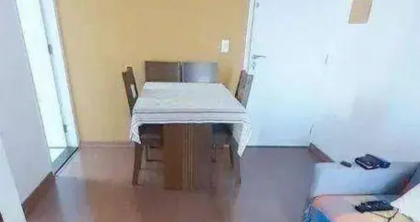 Parque Ipê -  km 19 da Via Raposo Tavares. Vendo apartamento com 45m²