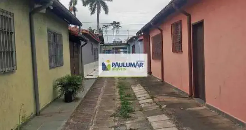 Casa de Condomínio com 3 dorms, Vila Atlântica, Mongaguá - R$ 270 mil, Cod: 832044