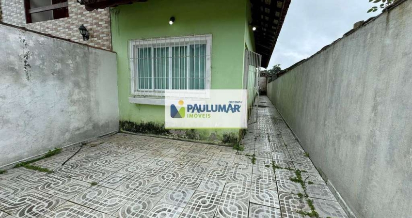 Casa com 2 quartos, Jardim Aguapeu, Mongaguá - R$ 230 mil, Cod: 832960