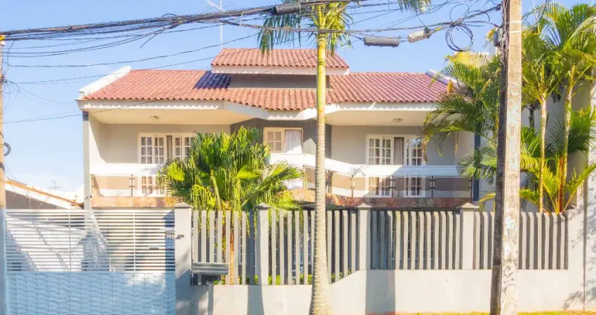 Casa à venda na Rua José Clementino Bettega, 0000, Capão Raso, Curitiba