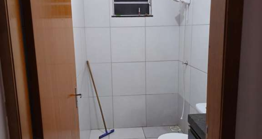 Vende se Casa no Bairro Parque Del Rey Ikaray