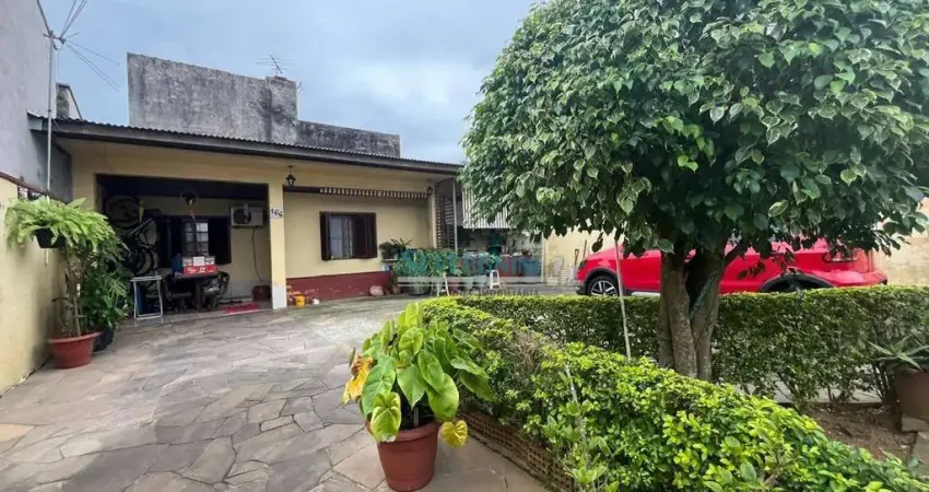 Casa com 2 dormitórios à venda, 75 m² por R$ 334.900,00 - Parque da Matriz - Cachoeirinha/RS