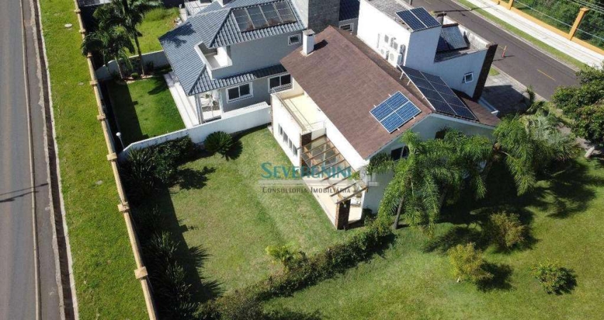 Sobrado com 3 dormitórios à venda, 215 m² por R$ 2.100.000,00 - Alphaville - Gravataí/RS