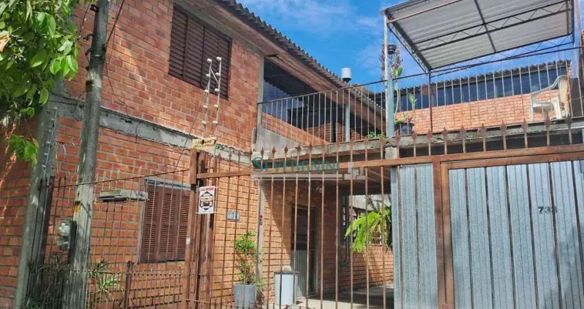 Sobrado com 3 dormitórios à venda, 386 m² por R$ 400.000,00 - Parque da Matriz - Cachoeirinha/RS