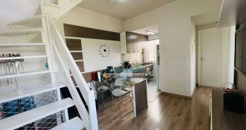 Cobertura duplex com 2 dormitórios à venda, 83 m² por R$ 265.000 - Vila Cachoeirinha - Cachoeirinha/RS