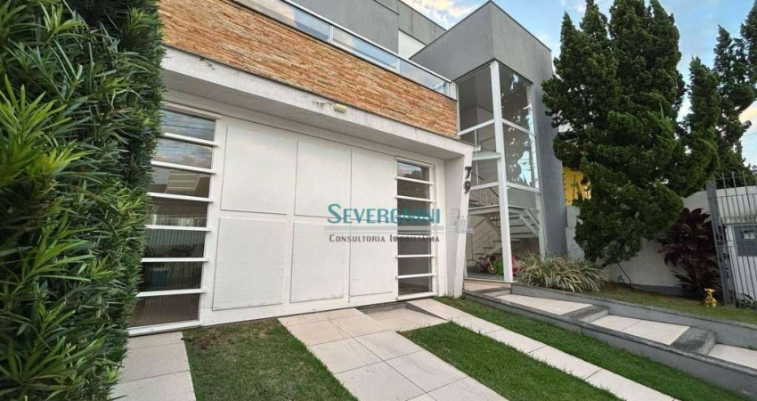 Sobrado com 3 dormitórios para alugar, 188 m² por R$ 7.323,50/mês - Vale do Sol - Cachoeirinha/RS