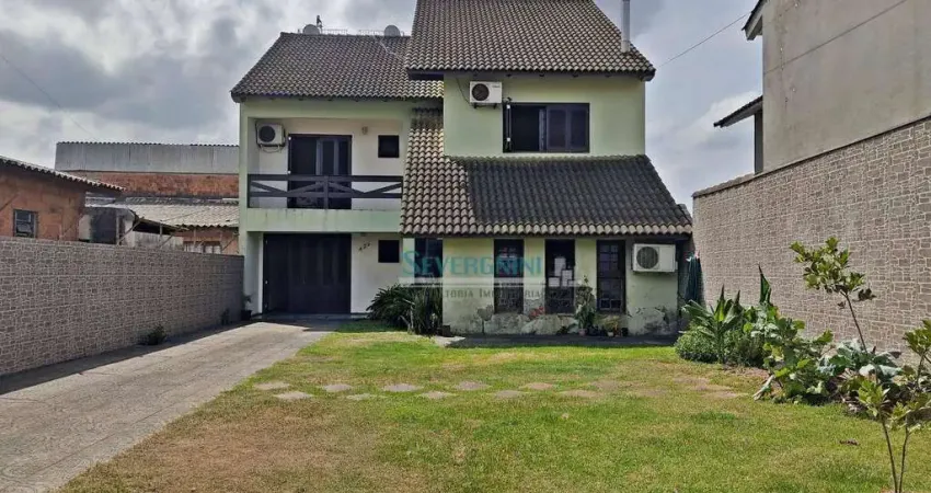 Sobrado com 4 dormitórios à venda, 300 m² por R$ 688.000,00 - Vila Monte Carlo - Cachoeirinha/RS