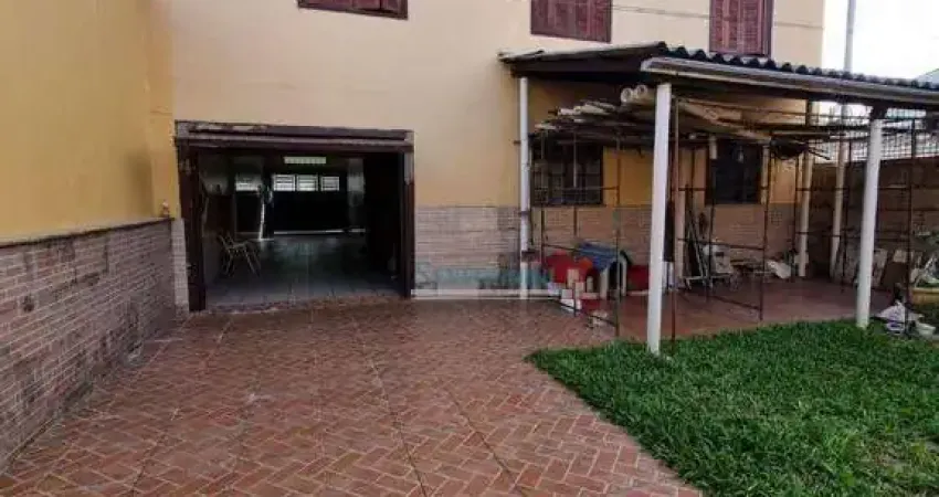 Casa com 5 dormitórios à venda, 360 m² por R$ 692.000,00 - Vila Vista Alegre - Cachoeirinha/RS