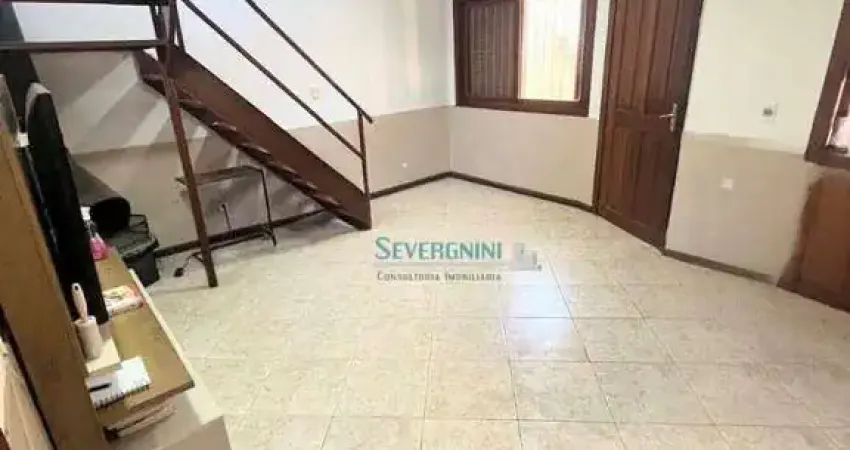 Sobrado com 2 dormitórios à venda, 62 m² por R$ 260.000,00 - Vila Eunice Velha - Cachoeirinha/RS