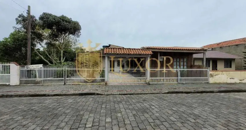 Casa com 4 quartos à venda no Meia Praia, Navegantes 