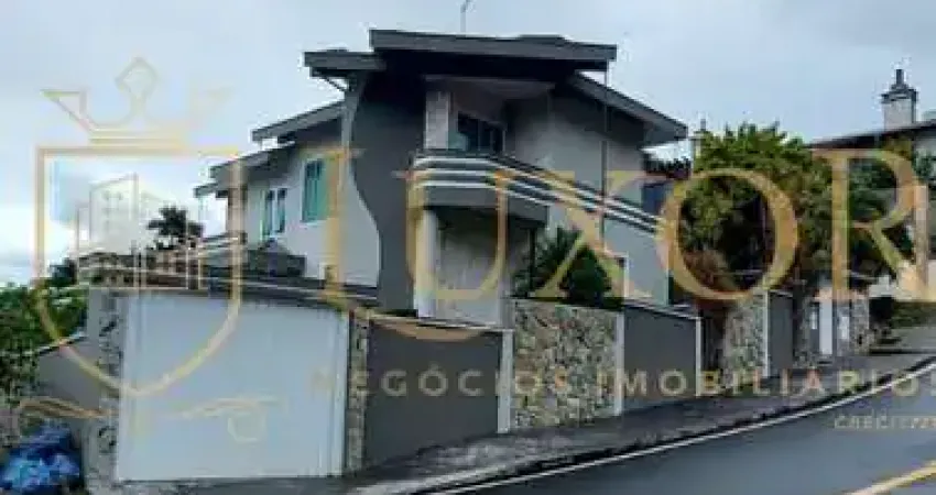 Casa com 3 quartos à venda no Centro, Gaspar