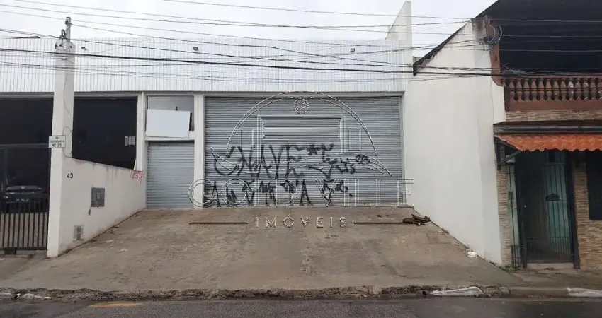 GA5521 - Alugo galpão em Carapicuíba com 250 metros de terreno, 260 metros de galpão, 210 metros de área fabril, 50 metros de escritório e apoio.