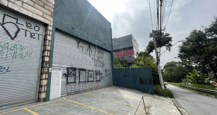 GA5086 - Alugo ou vendo este galpão em Cotia com 225 metros de construção, 180 metros de área fabril, 45 metros de mezanino (a ser construído).