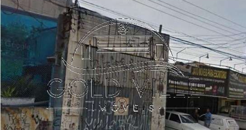 GA4960 - Vendo galpão em Carapicuíba com ótima localização com 514 metros de galpão, 450 metros de área fabril, 64 metros de escritório e apoio.
