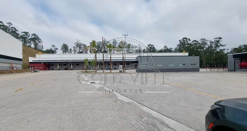 GA5167 - Galpão Industrial de alto padrão disponível para locação no Embu das Artes! Alugo este galpão em Osasco dentro de condomínio