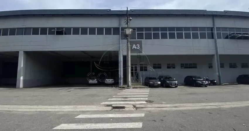 GA5079 - Alugo este galpão dentro de condomínio em Itapevi com 1.761 metros de área construída, 1.143 metros de área fabril, 618 metros de escritório