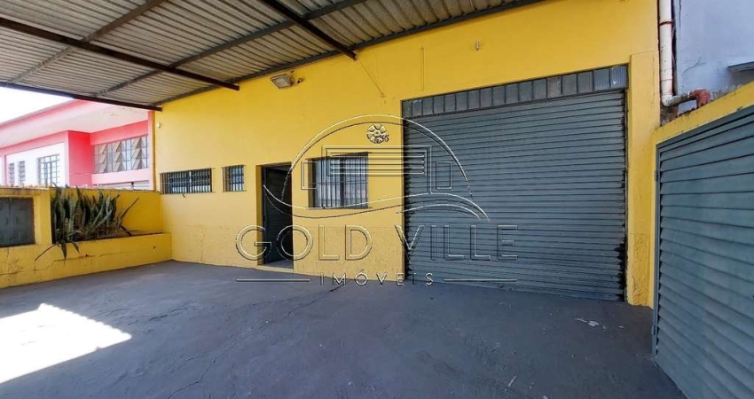 GA5067 - Alugo ou vendo este galpão em Barueri com 600 metros de terreno, 575 metros de construção, 450 metros de área fabril, 6 metros de pé direito
