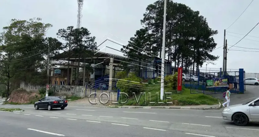 GA3456 - Alugar galpão em Cotia com 8.000 metros de terreno, 4.000 metros de galpão, 3.300 metros de área fabril, 700 metros de área de escritório