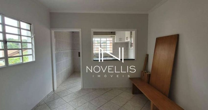 Casa com 3 dormitórios para alugar, 120 m² por R$ 4.090,00/mês - Jardim Alvorada - São José dos Campos/SP