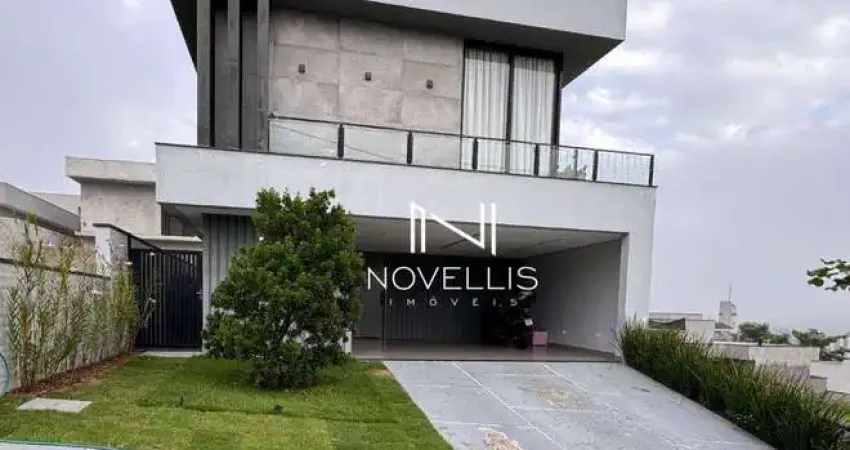 Casa com 3 dormitórios à venda Condomínio Fogaça Jacareí/SP