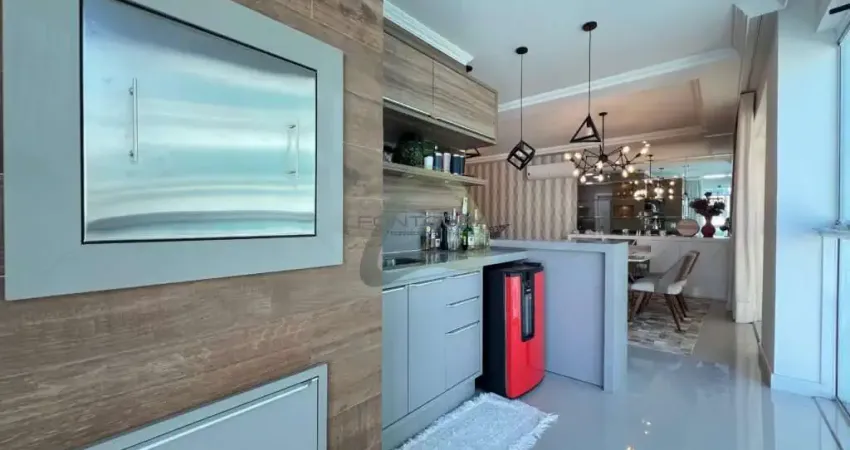 Apartamento com 3 quartos à venda na Rua 240, 240, Meia Praia, Itapema