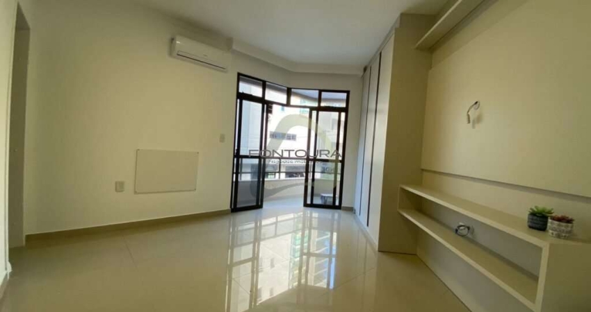 Apartamento com 2 quartos à venda na Rua 242, 40, Meia Praia, Itapema