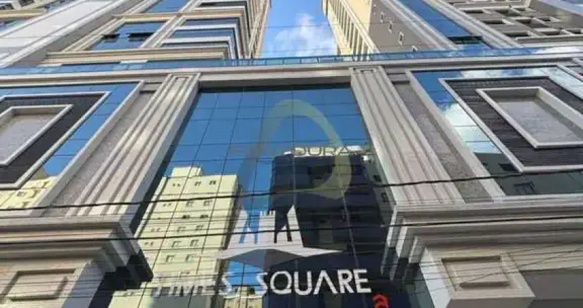 Apartamento com 3 quartos à venda na Rua 238, 336, Meia Praia, Itapema