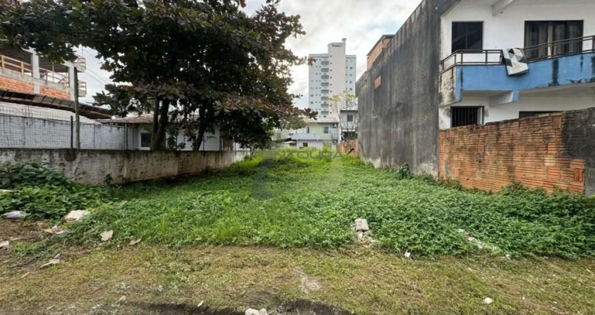 Terreno à venda na Rua 256, 987, Meia Praia, Itapema