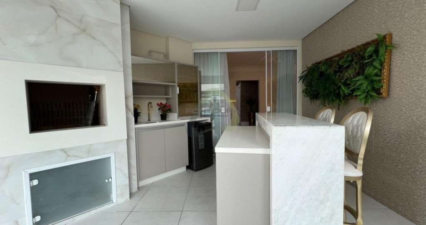 Apartamento com 3 quartos para alugar na Rua 298, 436, Meia Praia, Itapema