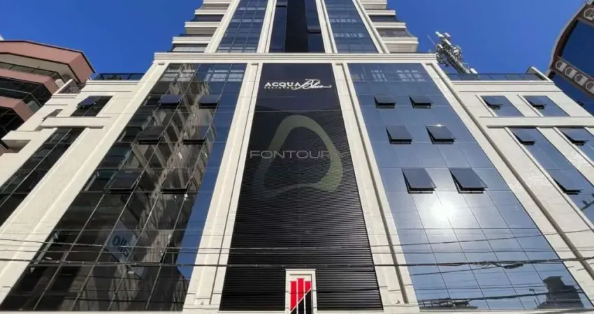 Apartamento com 3 quartos à venda na Rua 207, 81, Meia Praia, Itapema