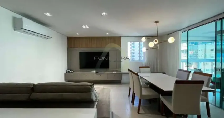 Apartamento com 4 quartos à venda na Rua 236, 536, Meia Praia, Itapema