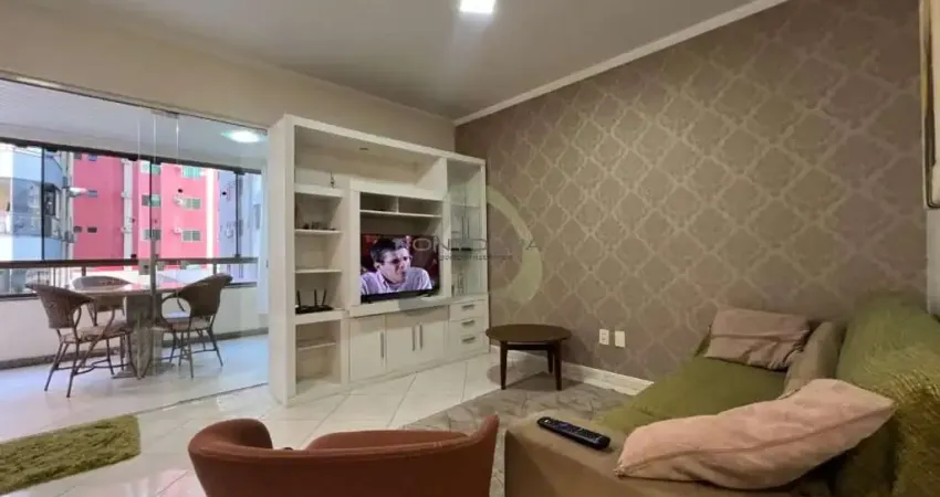 Apartamento com 3 quartos à venda na Rua 224, 55, Meia Praia, Itapema