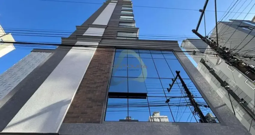Apartamento com 3 quartos à venda na Rua 207, 542, Meia Praia, Itapema