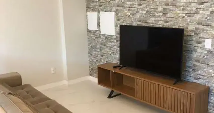 Apartamento com 3 quartos para alugar na Rua Nicolau Maggi, 384, Balneário Perequê, Porto Belo