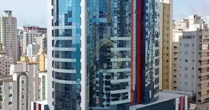 Apartamento com 4 quartos à venda na Rua 207, 52, Meia Praia, Itapema