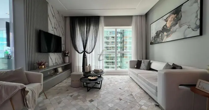 Apartamento com 4 quartos à venda na Rua 317, 110, Meia Praia, Itapema